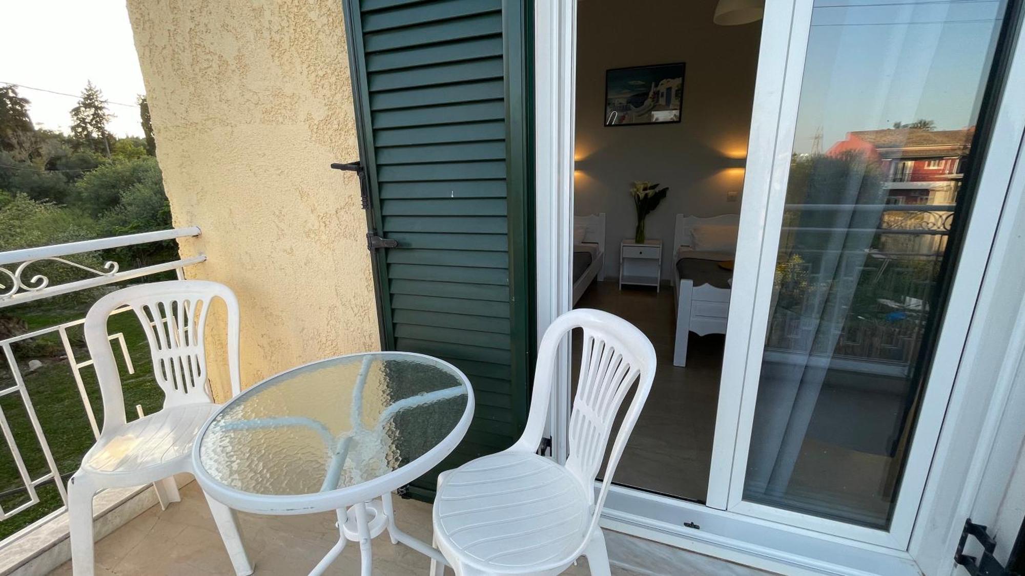 Kavos Aparthotel Buitenkant foto